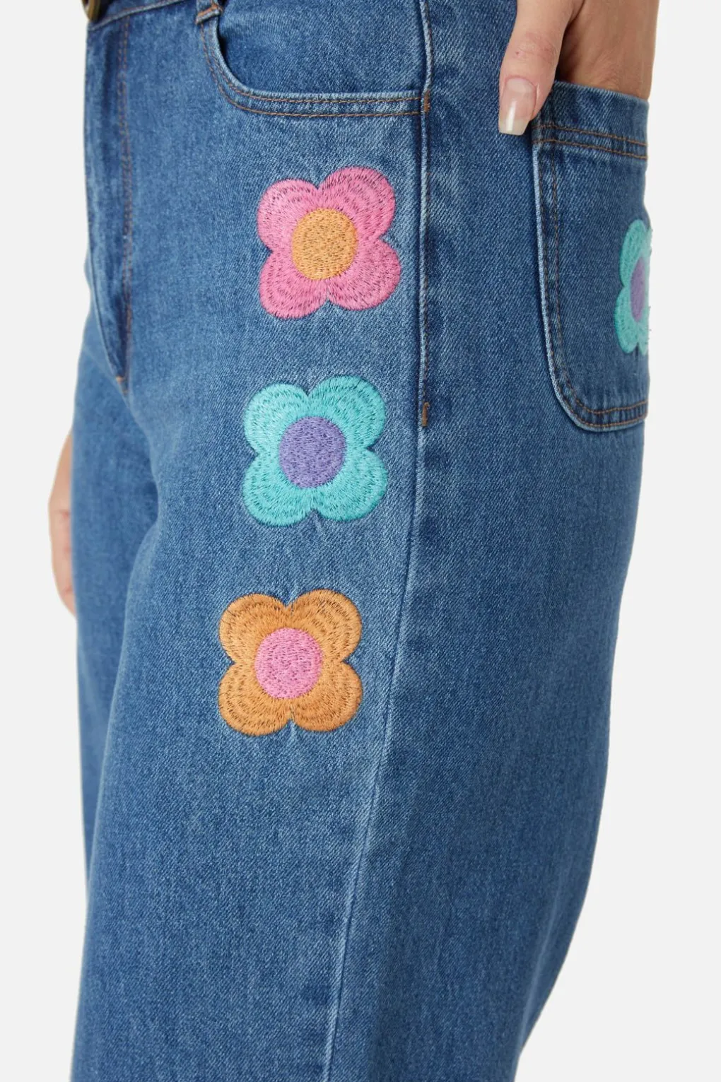 Betty Emb Jean