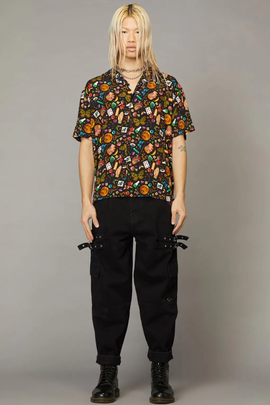 Crafty Witch Print Ss Shirt