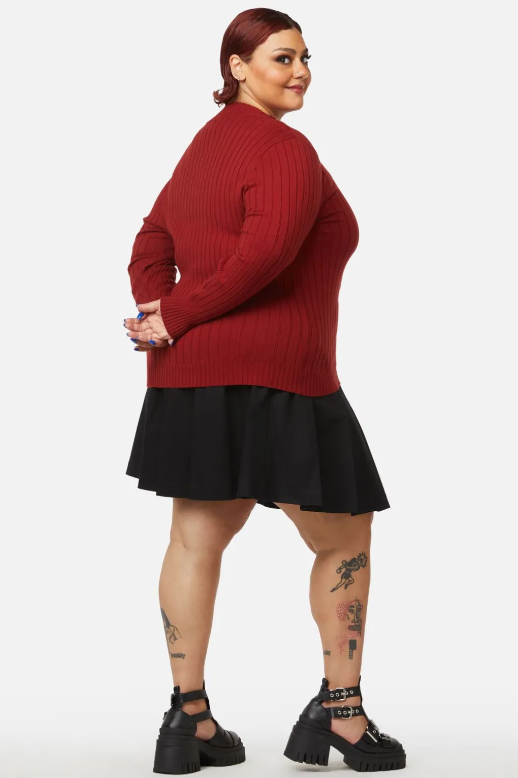 Curve Grave Respect Knit Skivvy