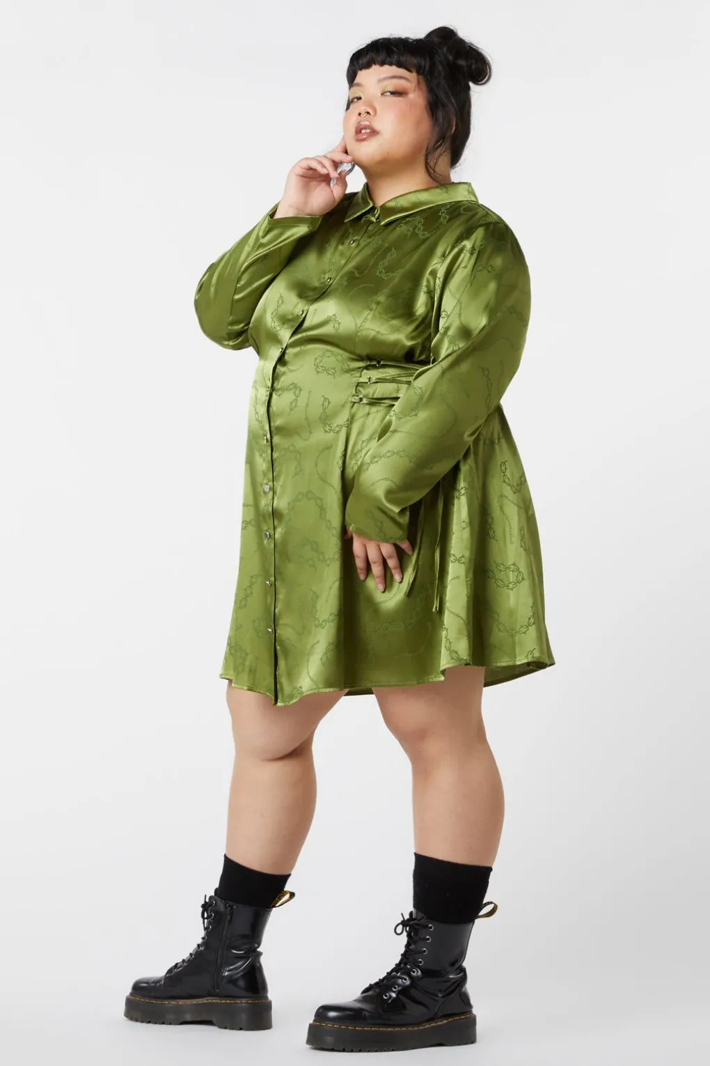 Curve Under Sentence Satin Dress