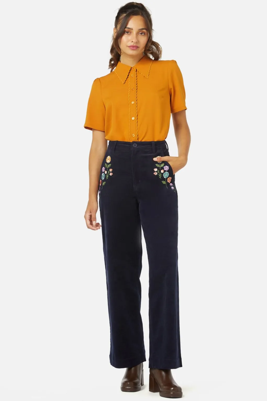 Dora Emb Jean