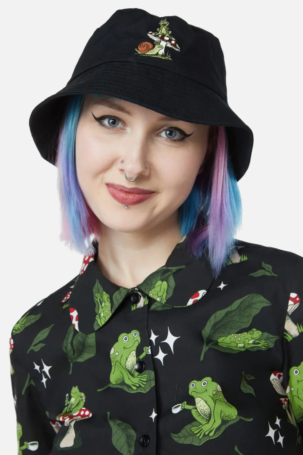 Frog Friends Hat