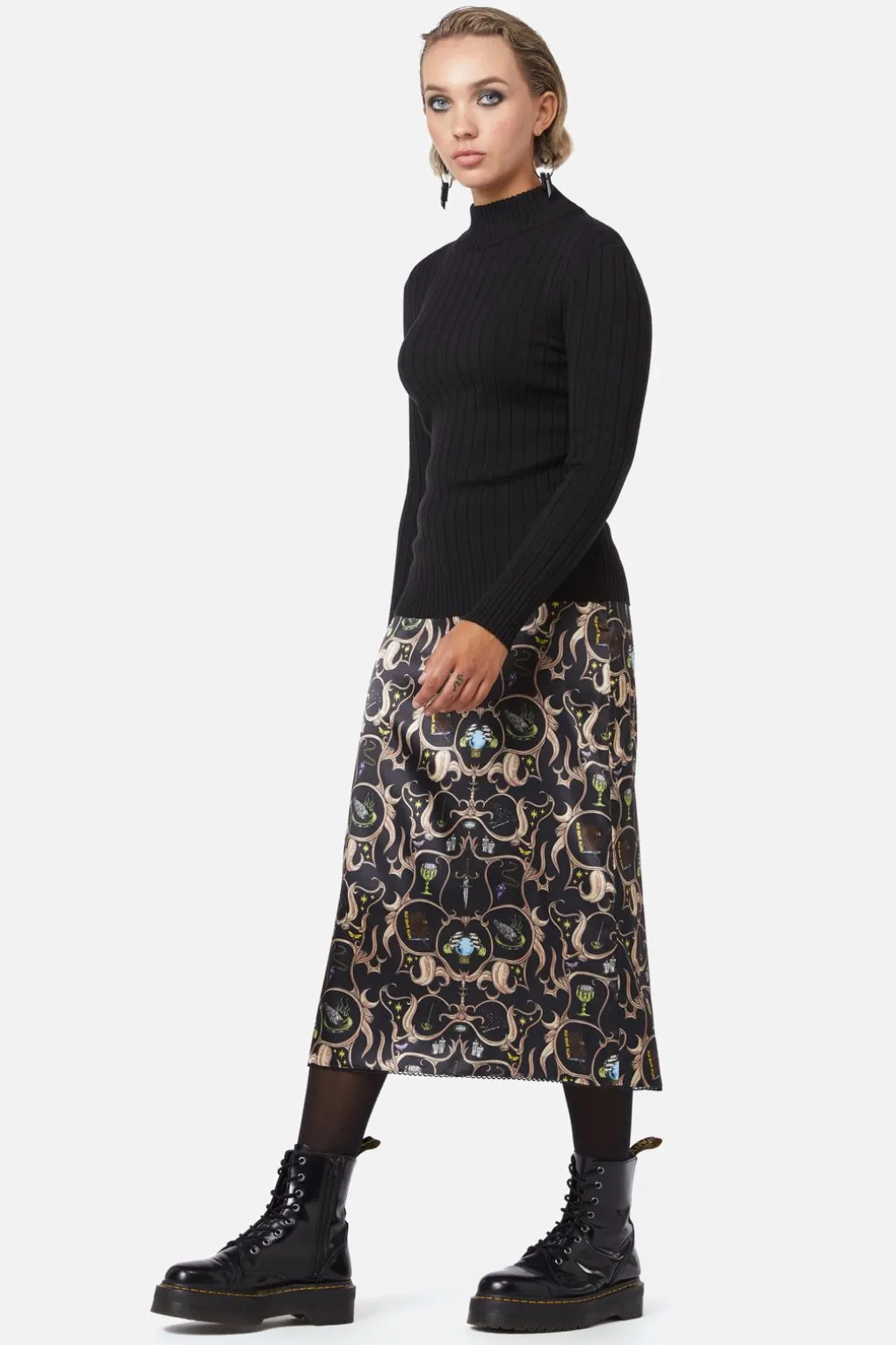 Grave Respect Knit Skivvy