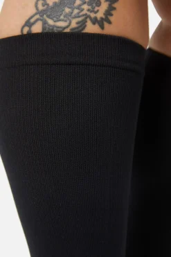 Long Curve Socks