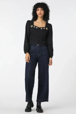 Native Blooms Top
