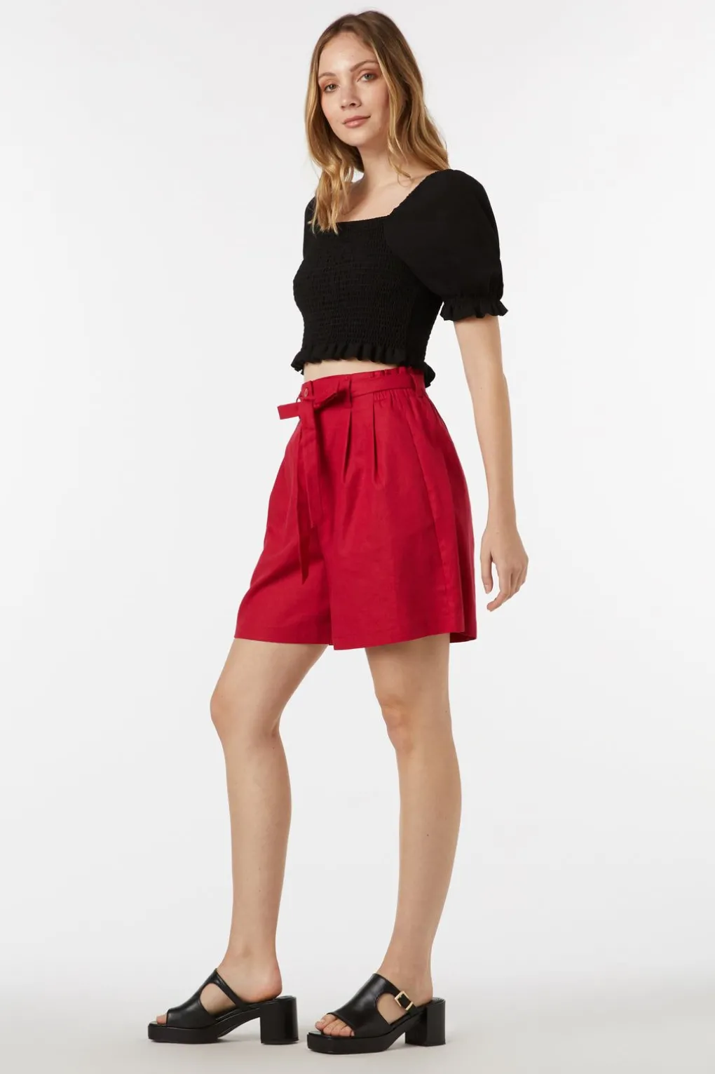 Nelly Skort