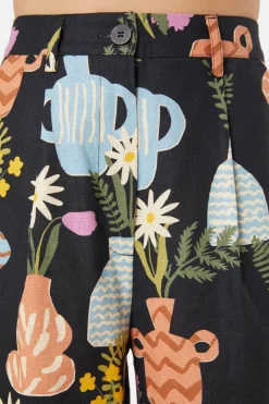Pretty Vases Skort