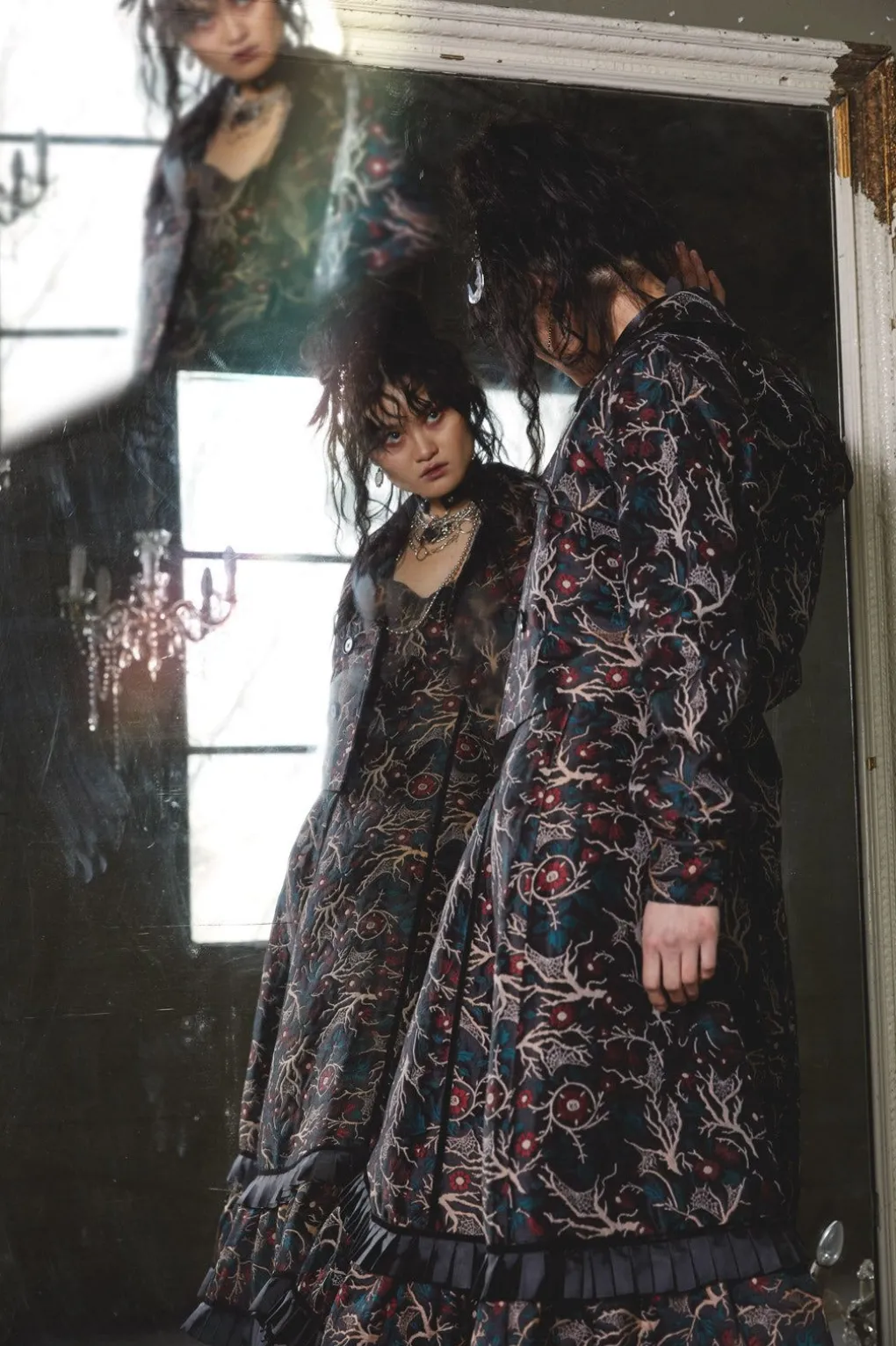 Satis Ruin Crop Jacket
