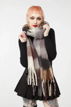 Snuggle Check Scarf